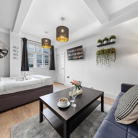 Central London Luxury, Relaxing Apartment! 2 Mins From Paddington Station! Bagian luar foto