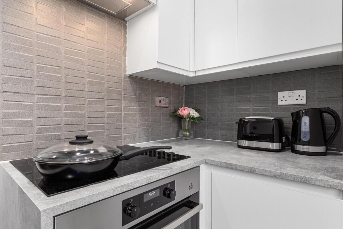 Central London Luxury, Relaxing Apartment! 2 Mins From Paddington Station! Ruang foto